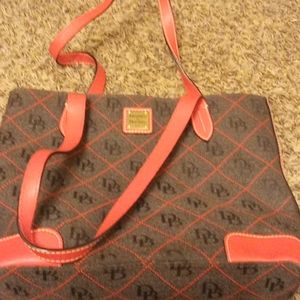 Dooney & Bourke purse